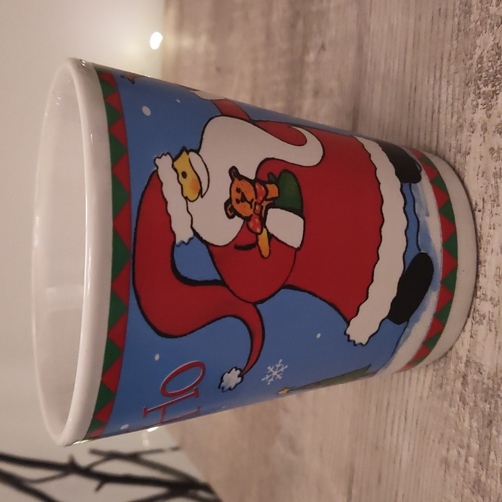 FREE CHRISTMAS MUG WITH MIN $10 PURCHASE! 🧑‍🎄
